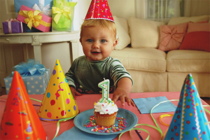 Как да отпразнуваме рождения ден на детето 1 година
