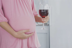 Червено вино по време на бременност