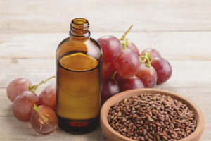 Маски за коса с масло от гроздови семки